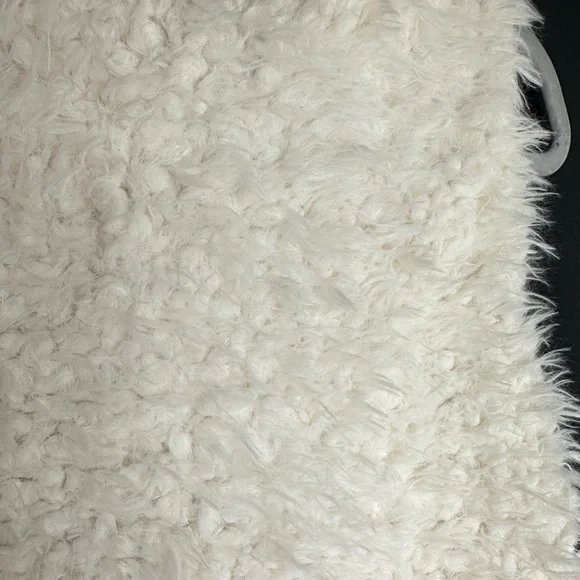 🌼 New Look Women’s Shaggy Faux Fur Vest – Ivory/Cream – Size XL - Picture 8 of 8